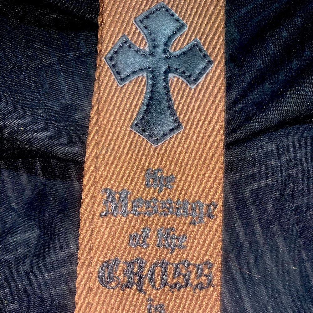 The Message of The Cross Kērussō Guitar Strap